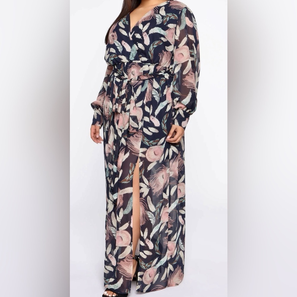 ✨ Fashion Nova Navy Feather Print Maxi Dress Tie Waist Slit NWT ✨